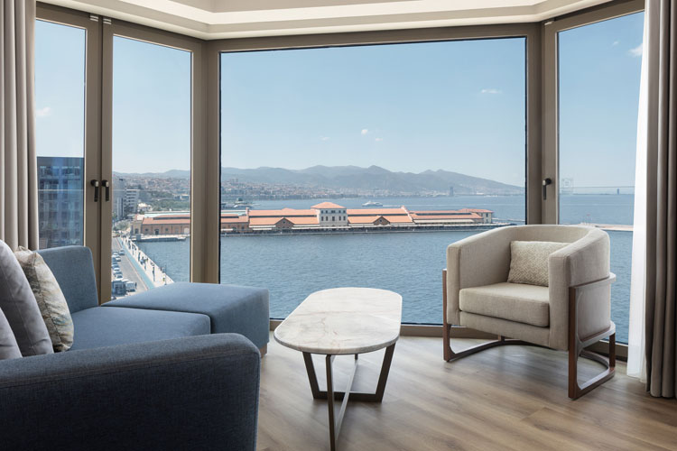 Marriott Hotels Markasının En Yeni Oteli İzmir Marriott Açıldı